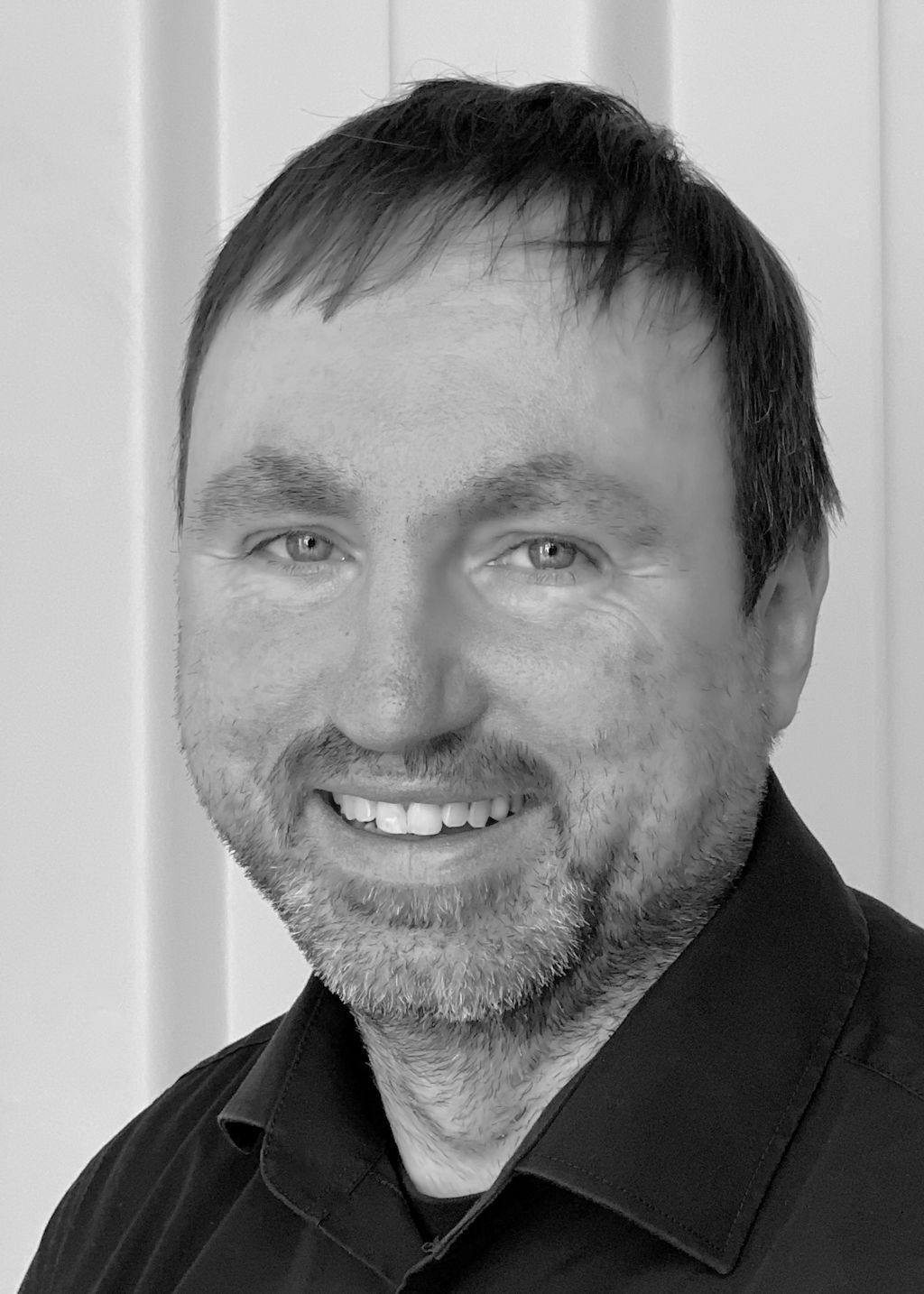 Dr. René Schatten
